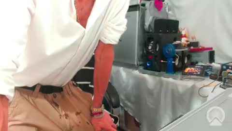 armaduradeacero online show from October 2025 03:25:01 AM