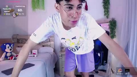 Snapshot of armondx_parkr chatting on September 2025 08:45:01 PM armond online show from September 2025 08:45:01 PM