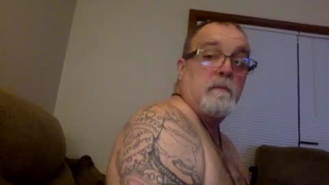 armyguy5311 online show from April 2026 01:27:02 AM