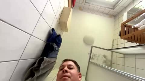 Snapshot of armyskater32 chatting on November 2025 10:58:01 AM armyskater32 online show from November 2025 10:58:01 AM