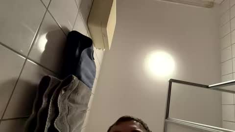 armyskater32 online show from April 2026 05:25:02 AM