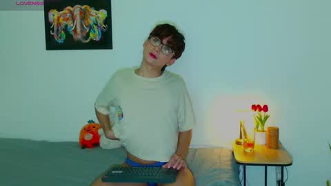 Snapshot of arnold_laurent chatting on September 2025 04:27:01 AM Arnold online show from September 2025 04:27:01 AM