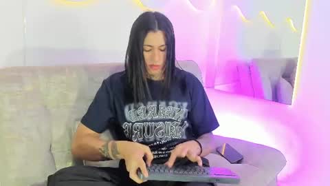 Snapshot of arohomlester_ chatting on July 2026 01:13:02 PM ARON online show from July 2026 01:13:02 PM