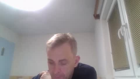 Snapshot of aromannn chatting on November 2025 10:08:02 PM aromannn online show from November 2025 10:08:02 PM