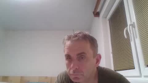 Snapshot of aromannn chatting on December 2025 05:41:01 PM aromannn online show from December 2025 05:41:01 PM