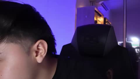 Snapshot of aron__cooper chatting on November 2025 11:29:01 PM aron__cooper online show from November 2025 11:29:01 PM