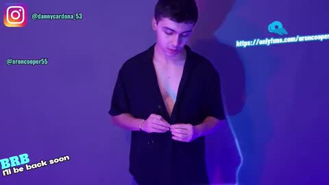 Snapshot of aron__cooper chatting on November 2025 02:46:02 AM aron__cooper online show from November 2025 02:46:02 AM