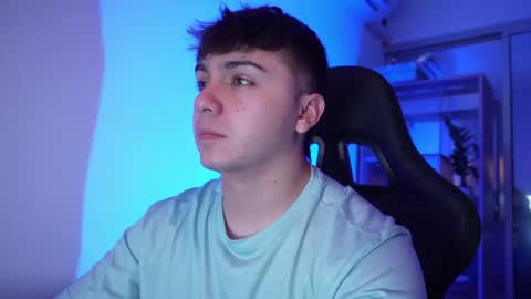 aron__cooper online show from May 2026 01:14:01 AM
