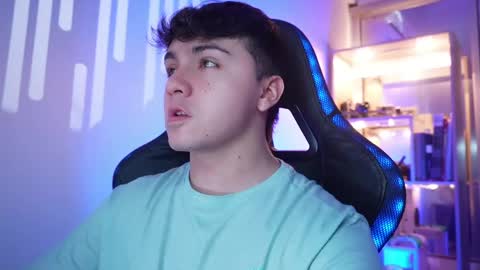 aron__cooper online show from June 2026 01:06:01 AM