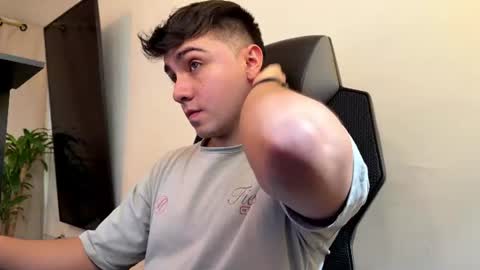 aron__cooper online show from June 2026 01:54:02 PM