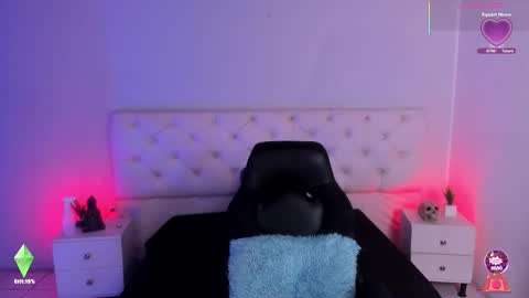 Aron cruz  online show from October 2025 01:23:02 PM