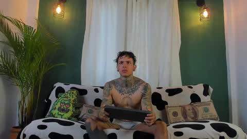 Snapshot of aron_ford chatting on March 2026 03:16:02 PM Aron ford online show from March 2026 03:16:02 PM