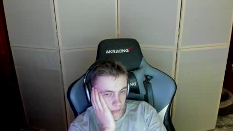 Snapshot of aron_neall chatting on December 2024 05:20:02 AM biggest penis online show from December 2024 05:20:02 AM