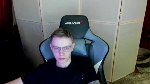 Snapshot of aron_neall chatting on December 2024 11:07:01 AM biggest penis online show from December 2024 11:07:01 AM