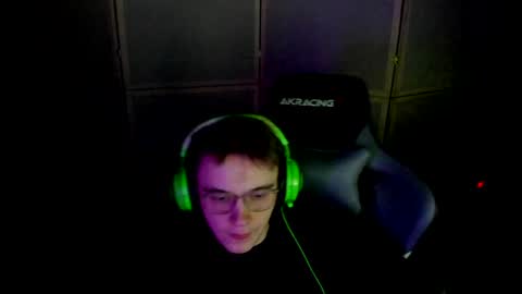 Snapshot of aron_neall chatting on January 2025 05:13:01 AM biggest penis online show from January 2025 05:13:01 AM