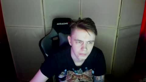 Snapshot of aron_neall chatting on February 2025 05:54:02 AM biggest penis online show from February 2025 05:54:02 AM