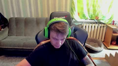 biggest penis  online show from September 2025 09:25:02 AM