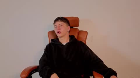  Your Aron  online show from March 2026 06:34:02 PM