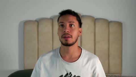 aron cooper online show from October 2025 03:06:02 AM