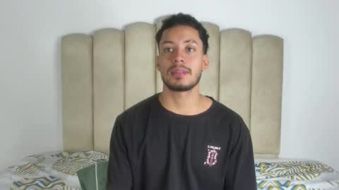 aron cooper online show from October 2025 04:09:02 AM