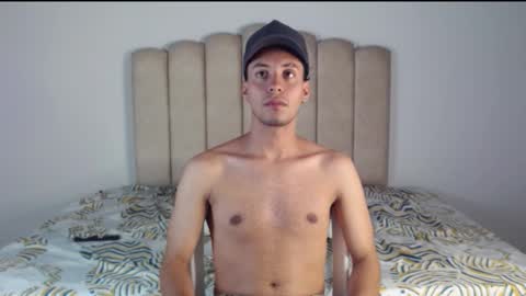 aron cooper online show from November 2025 06:15:02 AM