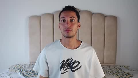 aron cooper online show from November 2025 08:11:02 PM