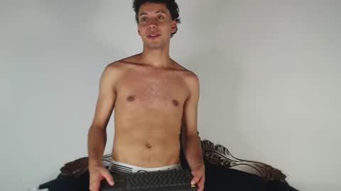 aron cooper online show from November 2025 10:13:02 AM