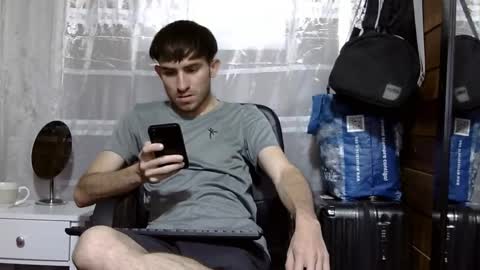 Aron G Franco online show from October 2025 06:27:02 PM