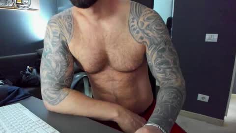 Snapshot of arongrant chatting on January 2025 11:46:01 AM AronGrant online show from January 2025 11:46:01 AM