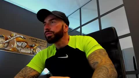 AronGrant online show from June 2026 09:03:02 AM