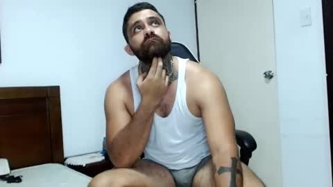 aronmiller online show from October 2025 08:50:01 PM