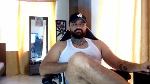 aronmiller online show from January 2026 05:27:02 PM