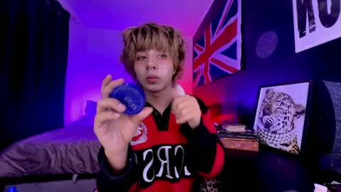 Aaron  online show from June 2026 01:20:02 PM