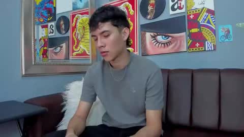 Snapshot of arontawers chatting on March 2026 07:17:01 PM Arontawers online show from March 2026 07:17:01 PM