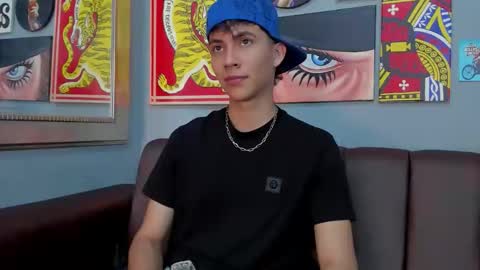 Snapshot of arontawers chatting on March 2026 07:18:02 PM Arontawers online show from March 2026 07:18:02 PM