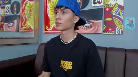 Snapshot of arontawers chatting on April 2026 07:11:02 PM Arontawers online show from April 2026 07:11:02 PM