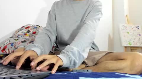 Snapshot of aronxx_ chatting on September 2025 11:23:02 AM BLACK FRIDAY 55 OFF ON MY ONLYFANS. online show from September 2025 11:23:02 AM