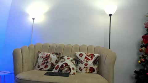   online show from December 2025 02:16:02 AM