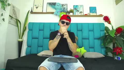 Aroon   online show from June 2026 01:42:02 PM