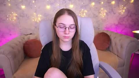 arrinawair online show from February 2026 08:55:02 AM