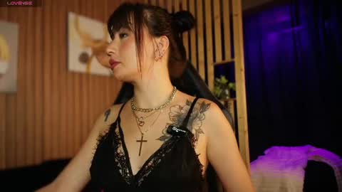      online show from August 2026 07:16:01 PM