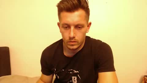 arromwilliam90 online show from December 2024 09:50:02 AM