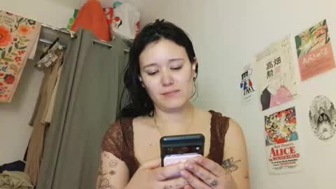 arrosemoi online show from April 2026 11:48:01 PM