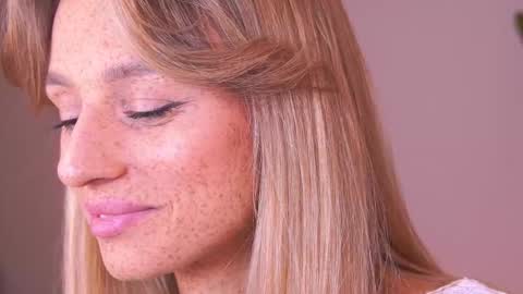 Snapshot of artease chatting on November 2025 11:01:02 AM Arti Next Streams - online show from November 2025 11:01:02 AM