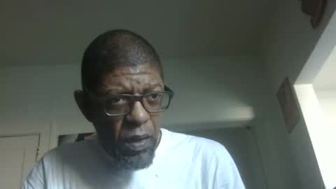 Snapshot of arteblazze chatting on March 2026 02:52:01 PM Arteblazze not daddy boy bitch or nigga online show from March 2026 02:52:01 PM