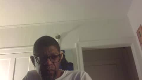 Snapshot of arteblazze chatting on March 2026 05:19:01 AM Arteblazze not daddy boy bitch or nigga online show from March 2026 05:19:01 AM