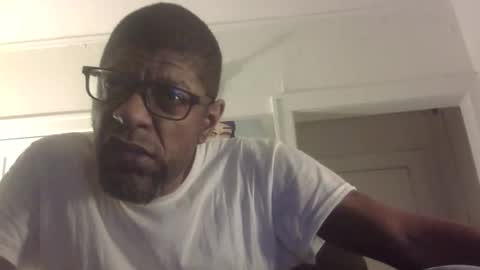 Snapshot of arteblazze chatting on March 2026 01:12:02 AM Arteblazze not daddy boy bitch or nigga online show from March 2026 01:12:02 AM