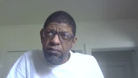 Arteblazze not daddy boy bitch or nigga online show from April 2026 10:36:02 PM