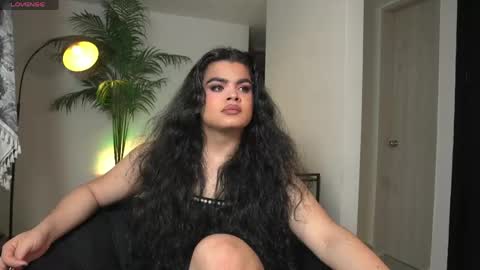 Chloe  online show from May 2026 02:08:01 AM