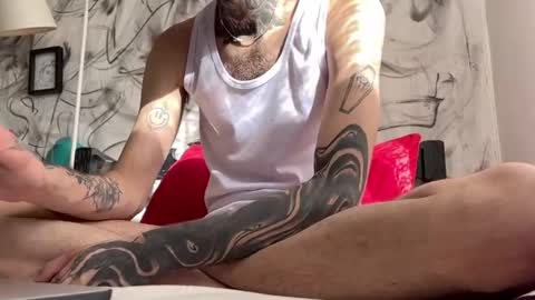 Snapshot of arteemiis chatting on December 2024 07:26:02 PM online show from December 2024 07:26:02 PM